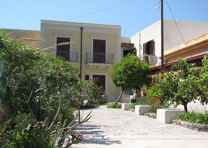 Hiera Holiday home Acquacalda
